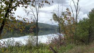 EXPLORING THE VAL DES MONTS REGION! | QUÉBEC MOUNTAIN LAKE | LAC ST PIERRE | Outaouais Fall Folliage