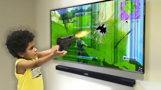 Kid SHOOTS tv after mom TURNS OFF WIFI.. (Fortnite)