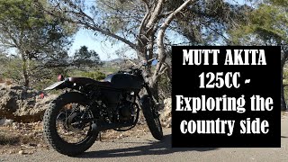 Mutt Akita 125cc - Exploring the country side