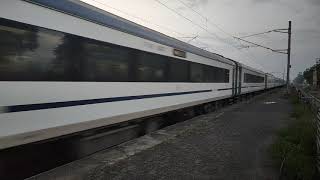 22439/SHRI MATA VAISHNODEVI KATRA VANDE BHARAT EXPRESS