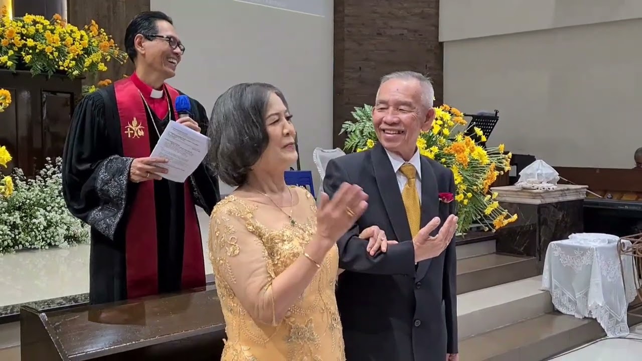 Ibadah Pembaruan Pernikahan Bp. Suryadi B. & Ibu Lilih Hartati, HWA Ke ...