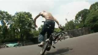 BMX Flatland - Japan Yokohama MM21 - Diversion Video Mag Issue 5.0 (Part 1)