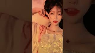 【Tik Tok】漢服小姐姐躺在床上眼神銷魂 你頂得住嗎 #shorts  | 抖音