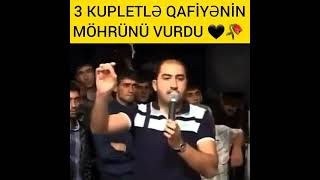 Vüqar Biləcəri 3 kupletlə qafiyənin möhürünü vurdu