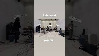 TAMIWの自分達のスタジオでのリハの様子💃TAMIW's rehearsal at hidden place recording studio