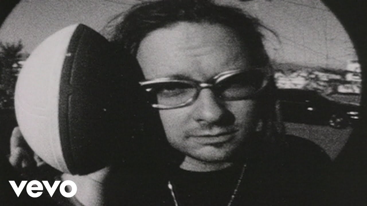 Korn - B.B.K. (from Deuce) - YouTube