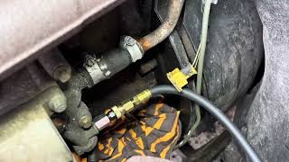 How to check oil pressure LandRover TD5