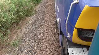 DRS 68028 restarts from an emergency stop on Anglian short set - 5th September 2017