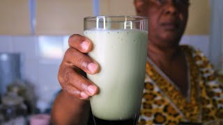 Coconut Ripe Banana Smoothie ( Try It Out !)