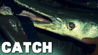 7 Foot Long Alligator Gar | River Monsters