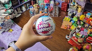 UK EXCLUSIVE Mini Brand Ball Opening!