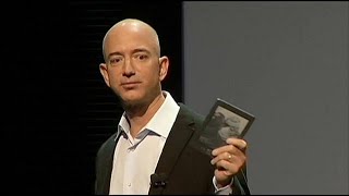 Στην «κορυφή» του κόσμου ο ιδρυτής της Amazon, Τζεφ Μπέζος - economy