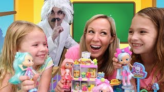 Special Delivery at the Pretend Toy Hotel of Shopkins Mini Packs