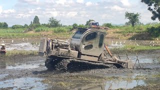 รถตีดิน อู่กิจเจริญการช่าง