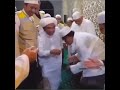 Akhlak mulia guru Zuhdi...!! || murid Abah guru sekumpul