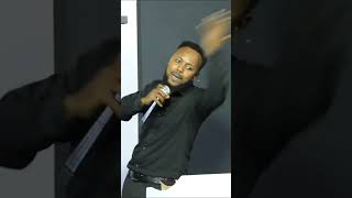 🔵መፍትሔ ሰጭውን ፈልግ!!  #christiansong #ethiopiangospelsong #habesha #gospelmusic