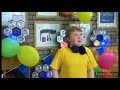 andrew hears the mr tumble trumpet