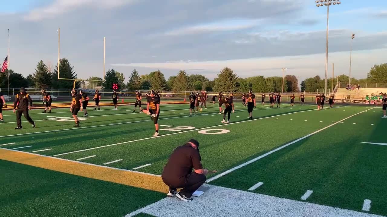 WATCH NOW: Clear Lake Football Warms Up Prior To Kickoff Against Osage ...