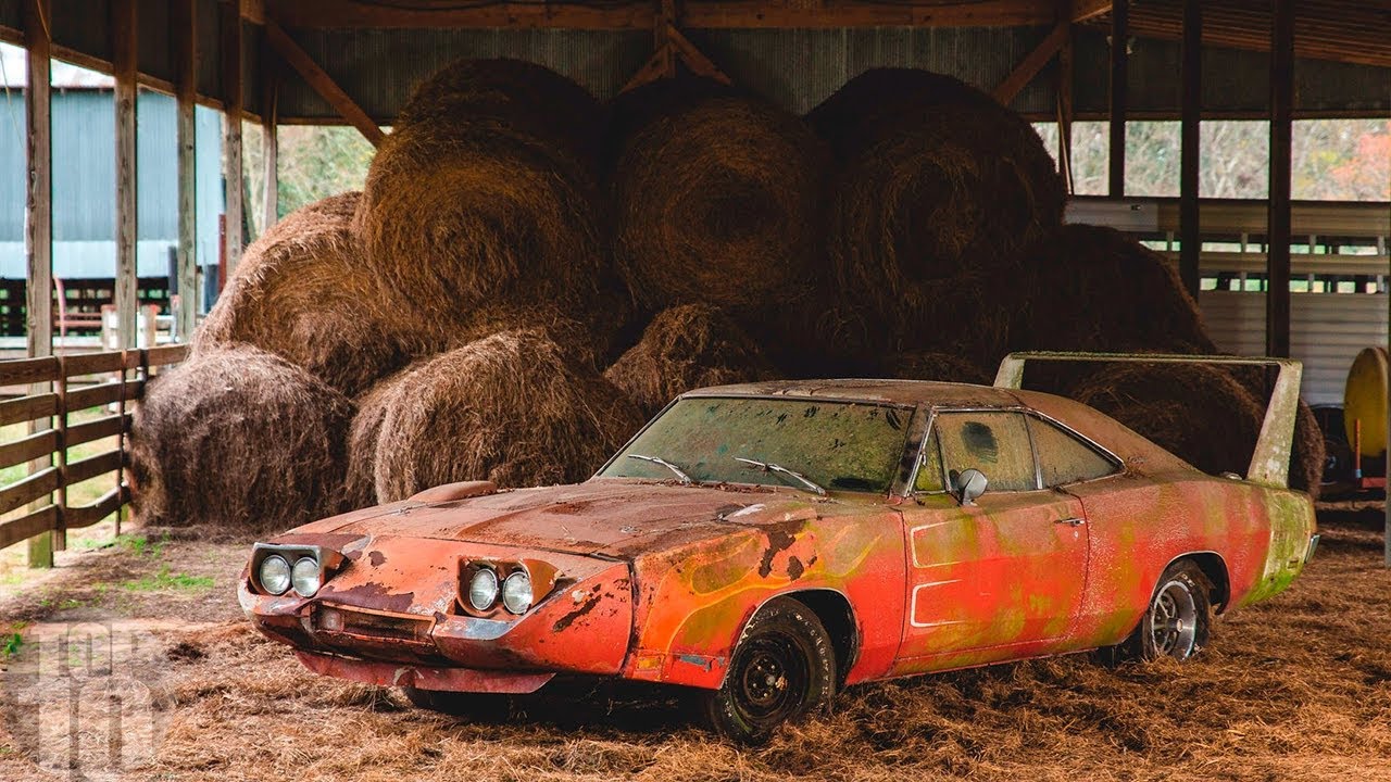 10 Luckiest Storage Unit Finds Ever Youtube