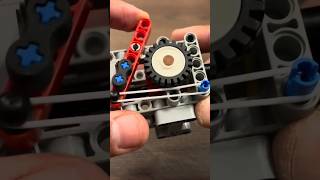 LEGO Technic Smooth Clutch Building Guide