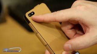 iPhone 5 Case Review: LUXA2 Earth