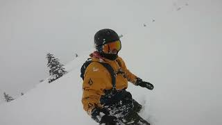 Jahorina POW snowboarding 2022.