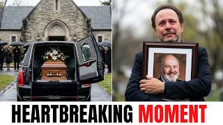 "Billy Crystal’s Heartbreaking Eulogy for Rob Reiner Leaves Hollywood in Tears: 'As You Wish'"
