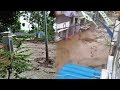 Video Detik-detik Banjir Terjang Permukiman Warga di Banyuwangi