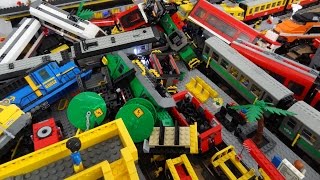 Lego train crash with 13 Lego trains with Metroliner, Horizon Express, 60051, 60052