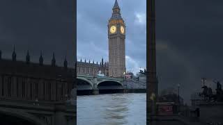 River Thames in England #thamesriver #england #shorts