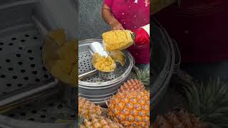 Cutting pineapple skills台灣金鑽鳳梨