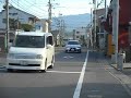 徳島バス路線車・山城町バス停を発車