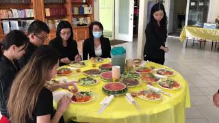 Dùng cơm chay tại Chùa Phật Giác Houston Texas