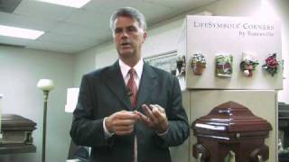 Funeral Planning : How to Plan a Funeral According to Custom