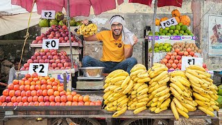 Selling Fruits For Free- Hilarious Public Reaction | सब कुछ 1 रूपये किलो में बेचा 😂