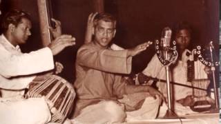 Aaj Gavat Man Mero   D V Paluskar \u0026 Ustad Amir Khan