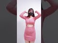 红衣美女性感热舞大胸激凸 sexy dance of a beautiful lady in red with a prominent bust shorts charming allure