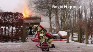 Uitslaande schuurbrand in Giethoorn