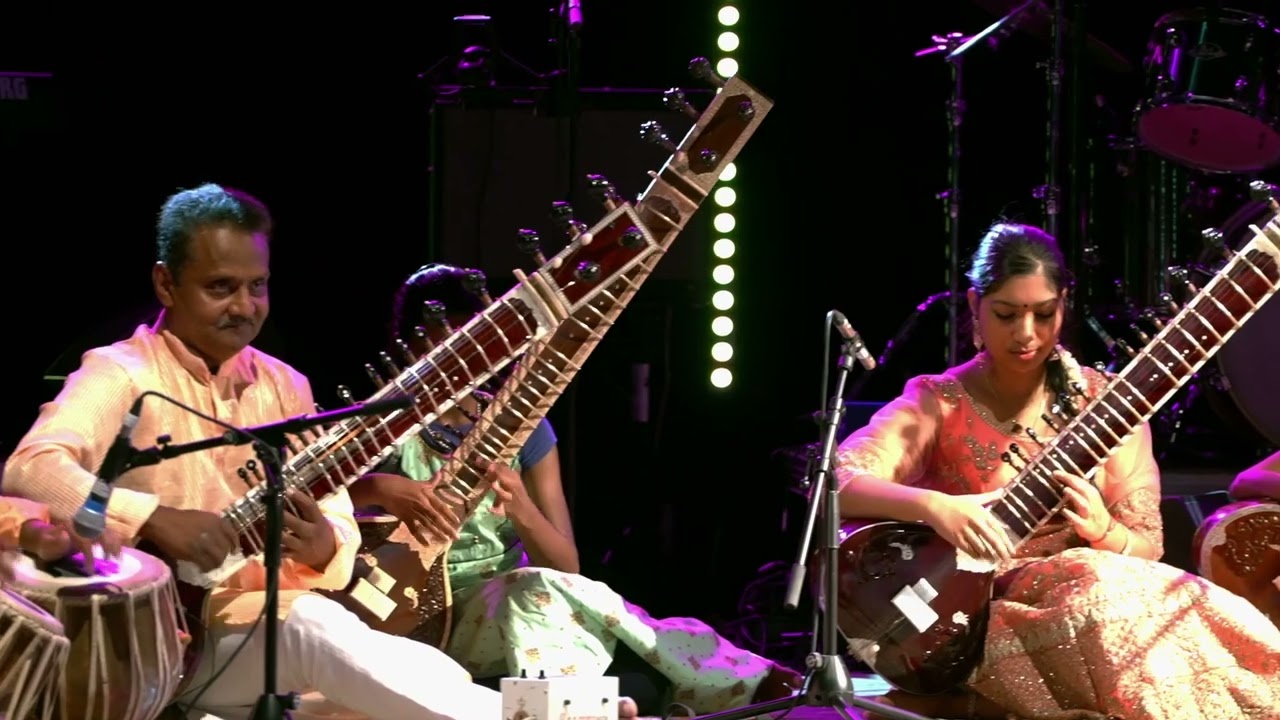 4. MUSIQUE RAAG YAMAN ET RAAG BILAHARIELEVES CRR SITAR - YouTube