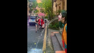 【鬥羅大陸】 小丑在吐水啊！ #小丑 #小丑女 #超人 #funny