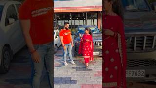 Garmi or biwi ek jesi hoti h 🥵 @durgakataria694 #funnyshorts #comedyvideo #viral #couple