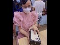 người ta đập hộp iphone 14 pro max mình bóc seal bóc tem em iphone 13 pro max vậy😂