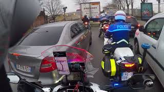 JE ROULE AVEC LA POLICE !