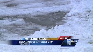 Racine county digs out from blizzard warning