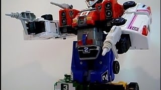 Deluxe Double-Morphin' Rescue Megazord - CollectionDX