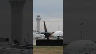 UPS 767-300 taking off airside at SDF airport #shorts