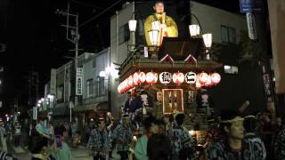 南横宿区の曳き廻し　（平成２３年新宿祭禮）