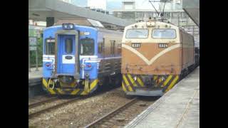 Taiwan Railway [Old Video Review 150725] E300 Electric Locomotive \u0026Freight Train at JiaoXi ft.EMU500