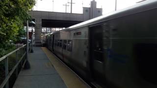 Lirr M7 Flying by minola