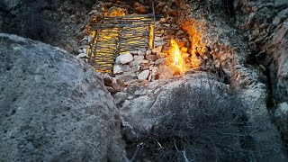 Mountain shelter in a cave: using natural materials for survival